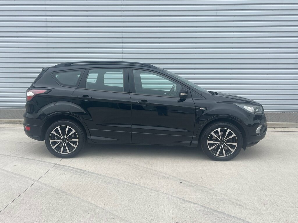 Ford Kuga 1.5 Tdci St-line Suv Euro 6 Ss DG68FOT Black #2