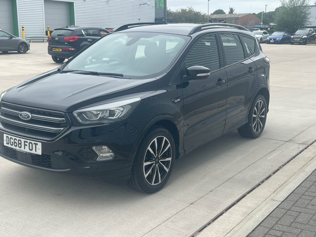 Ford Kuga 1.5 Tdci St-line Suv Euro 6 Ss DG68FOT Black #4