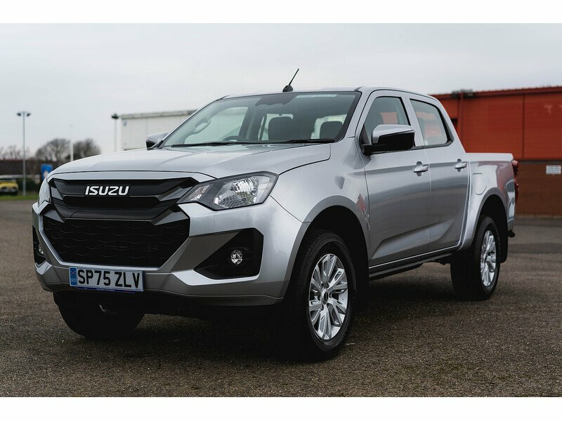 Isuzu D-Max Dl20 Dcb - 2025 75 Silver