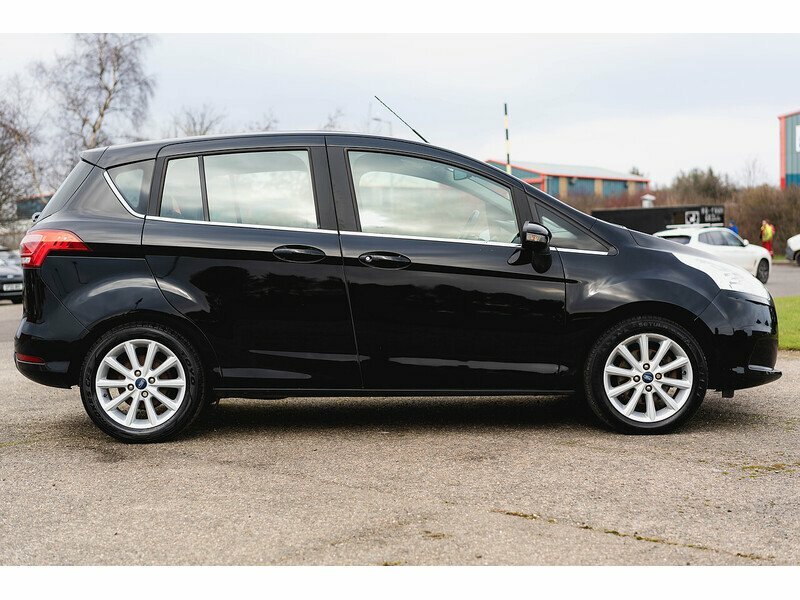 Ford B-Max T Ecoboost Titanium Navigator - 2017 67 SY67UGJ Black #6