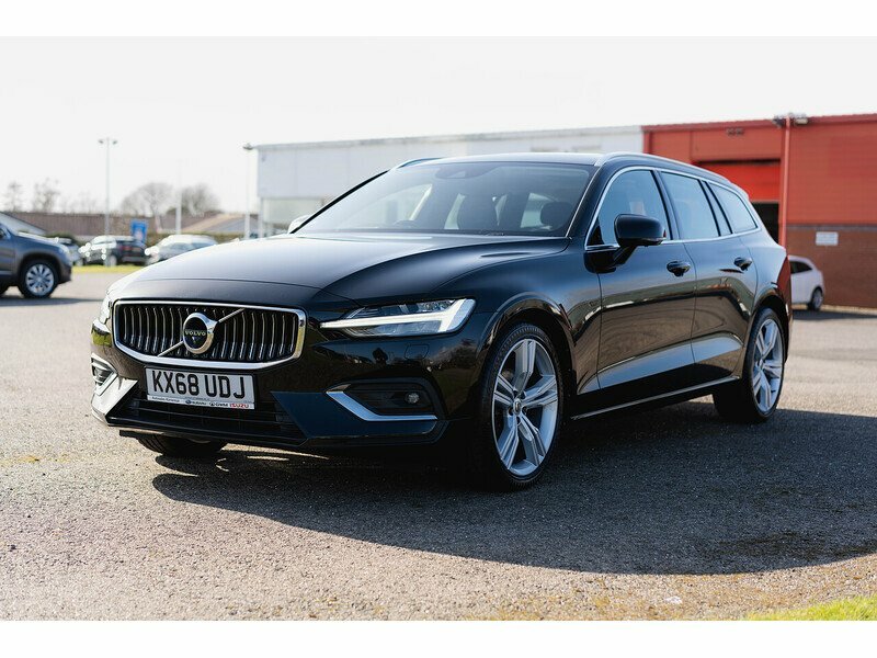 Volvo V60 D4 Inscription Pro - 2018 68 Black