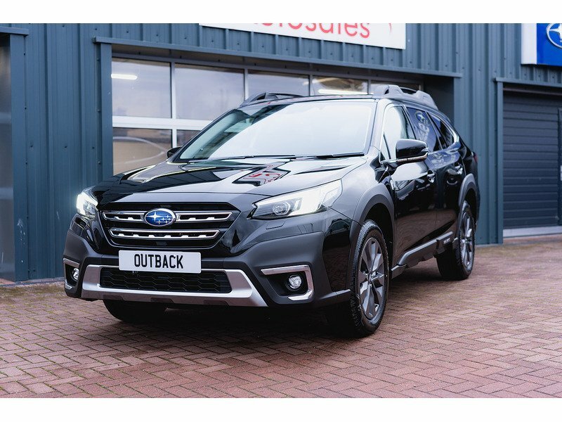 Subaru Outback Limited - Black
