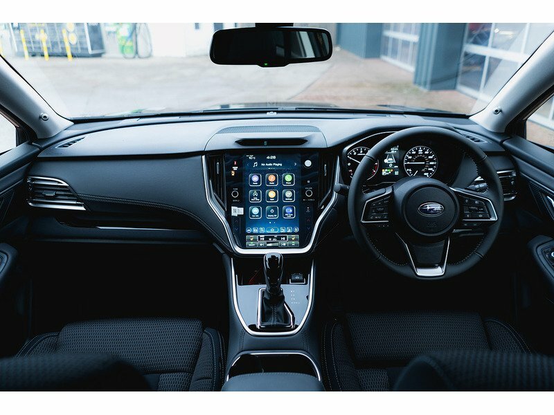 Subaru Outback Limited - Black #3