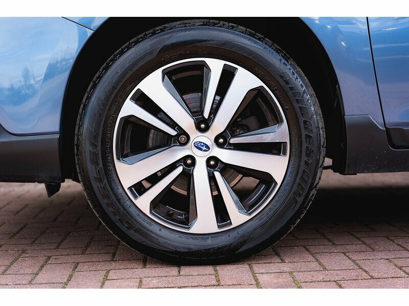 Subaru Outback I Se Premium Green #19
