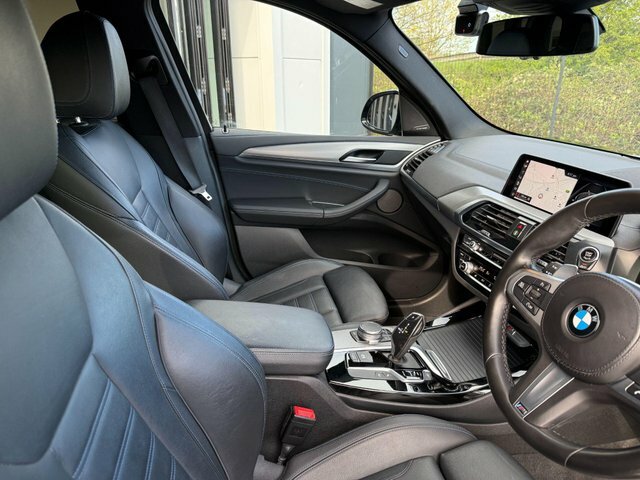 BMW X3 M40d Xdrive Euro GV19FFR Black #6