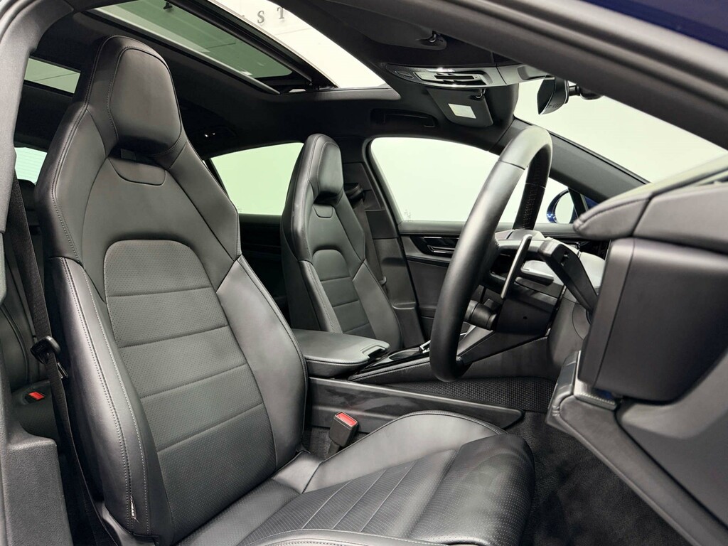 Porsche Panamera 2.9 L 4 4Wd #2