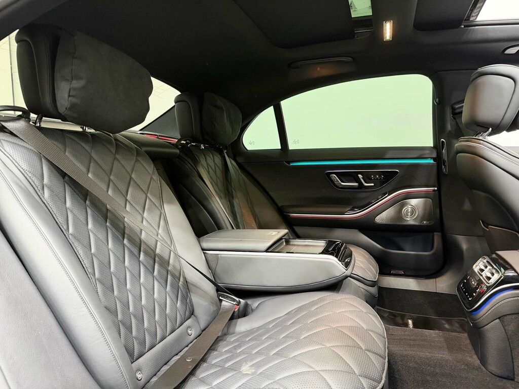 Mercedes-Benz 500 V8 Silver #13