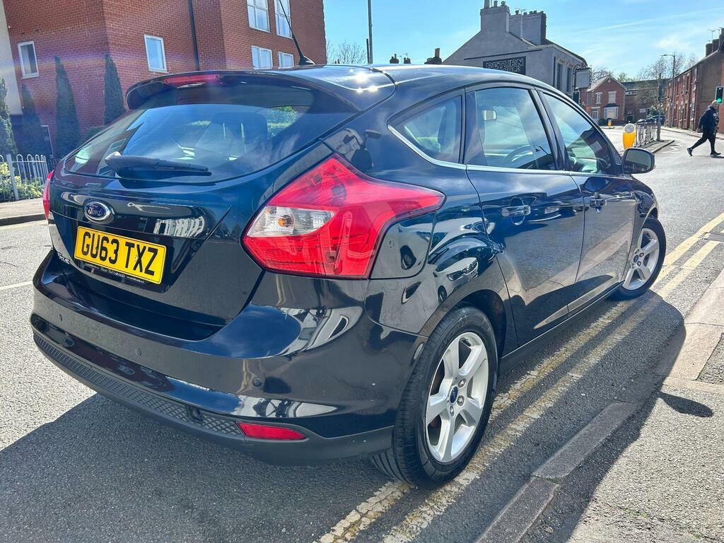 Ford Focus 1.6 Tdci Zetec Navigator Euro 5 S S GU63TXZ Black #5