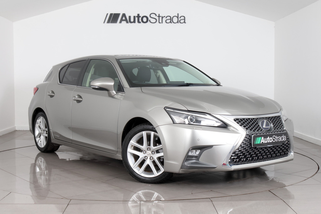 Lexus CT Premier Silver