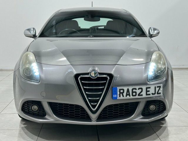 Alfa Romeo Giulietta Tb Multiair Veloce Tct Grey #2