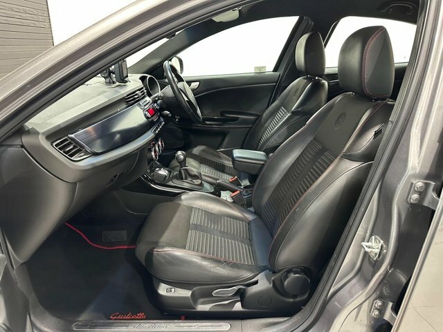 Alfa Romeo Giulietta Tb Multiair Veloce Tct Grey #3