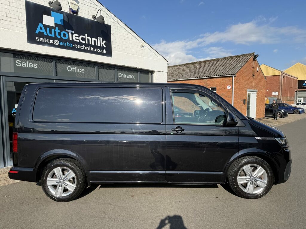 Volkswagen Transporter Volkswagen Transporter 2.0 Bitdi T32 Highline Dsg YO71AKJ Black #5