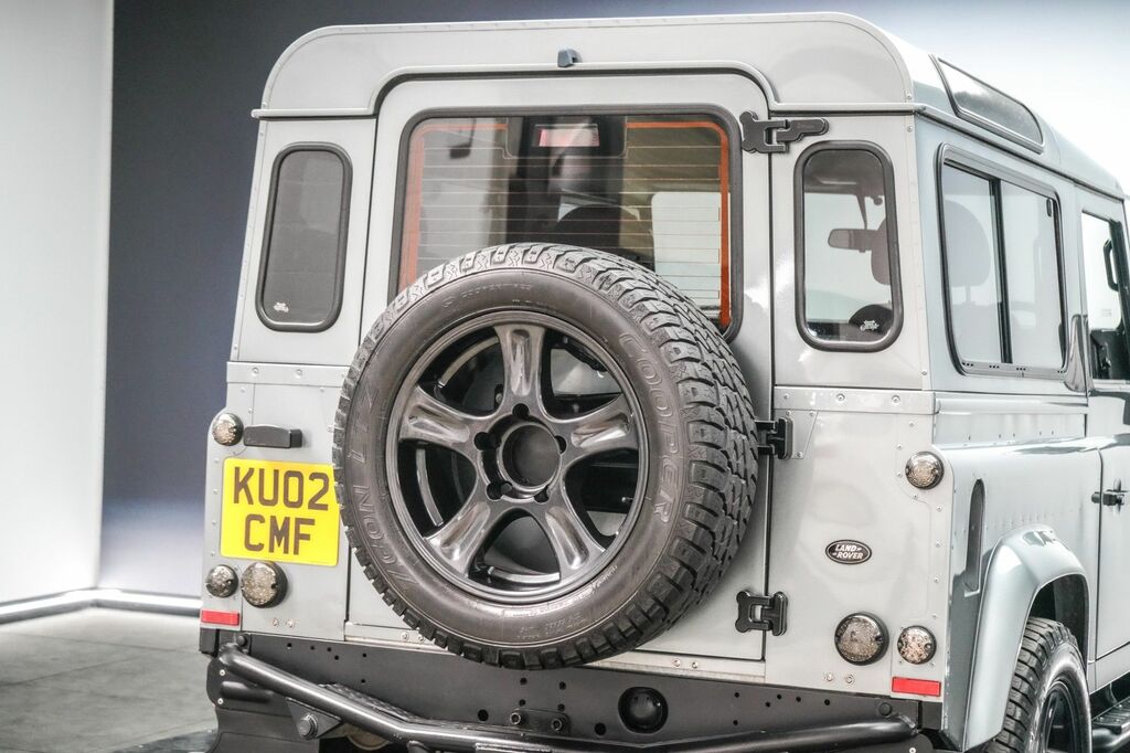 Land Rover Defender Td5 Black Dcb 138 Black #19