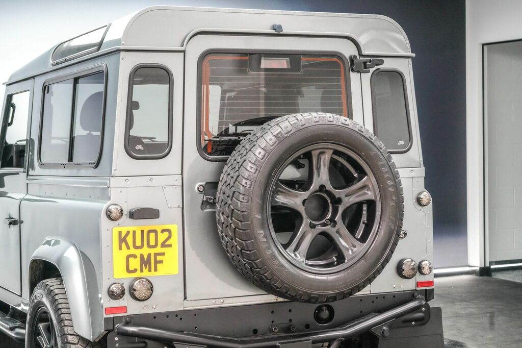 Land Rover Defender Td5 Black Dcb 138 Black #18