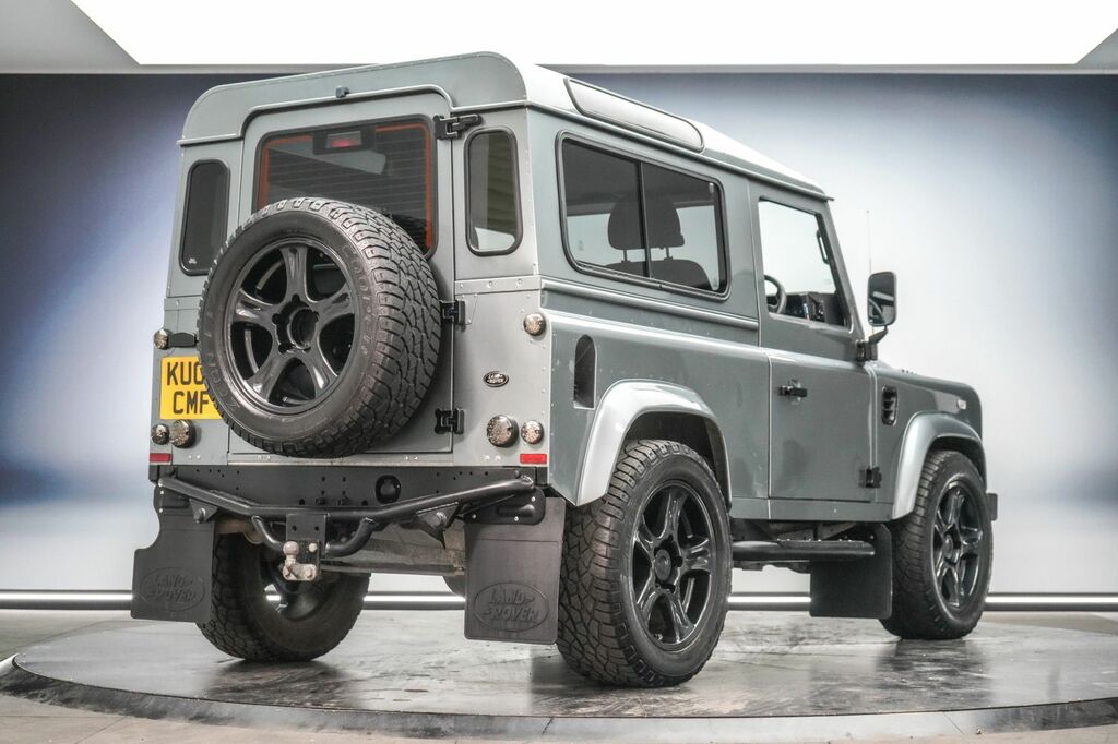 Land Rover Defender Td5 Black Dcb 138 Black #3