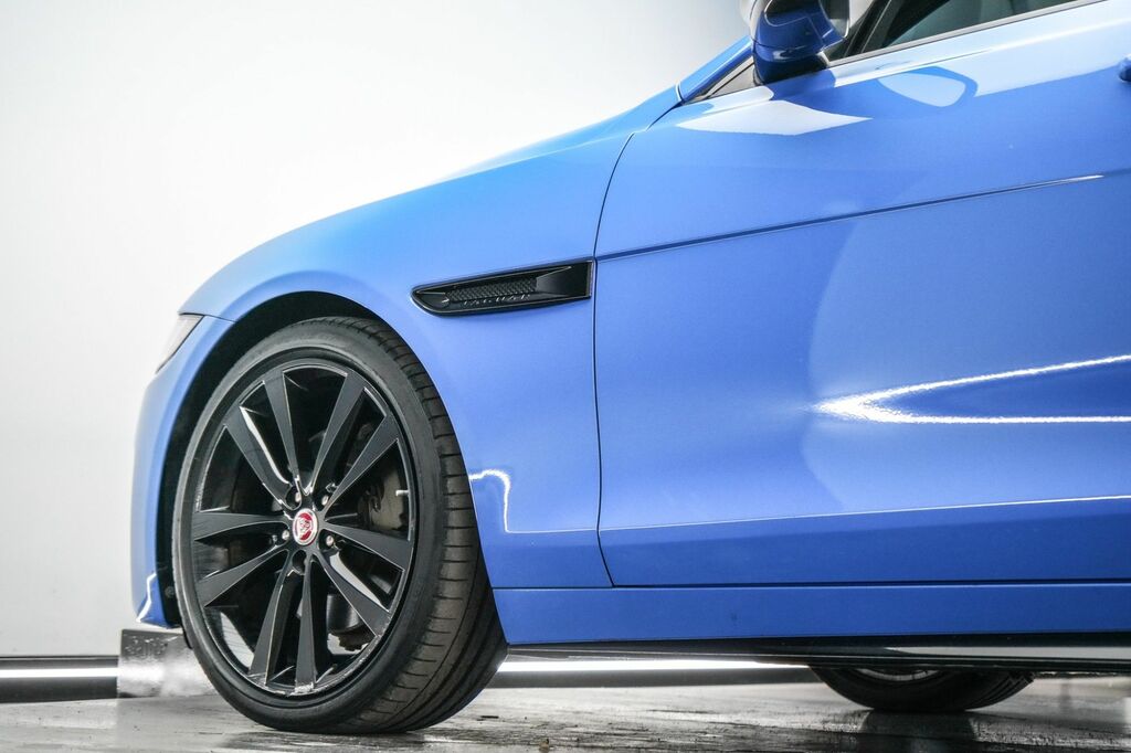 Jaguar XE 2020 2.0 P250i Reims Edition Saloon Aut JG02OLY Blue #6