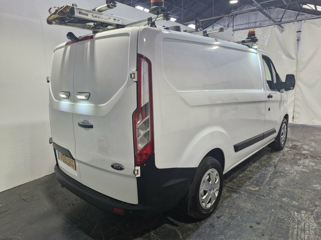 Ford Transit Custom 2L Null YO19LCG White #5
