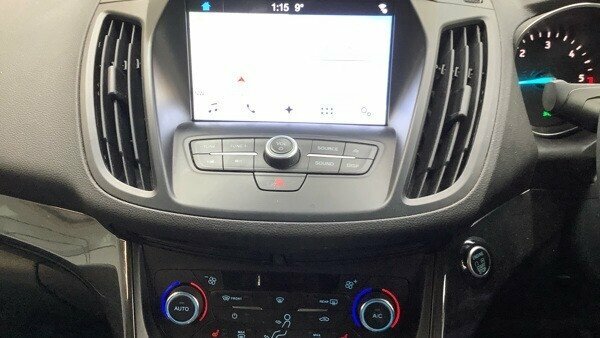 Ford Kuga 2L Titanium X BL17URK Red #4