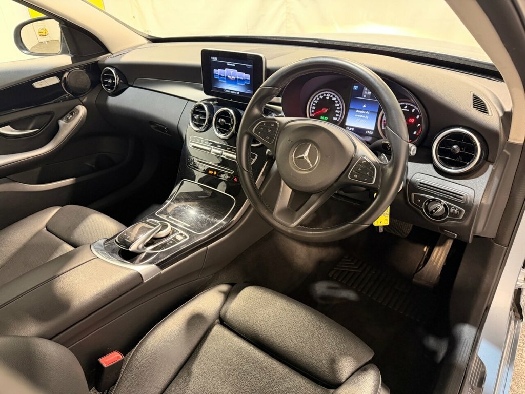 Mercedes-Benz C Class 2L Se KJ16UUY Silver #4