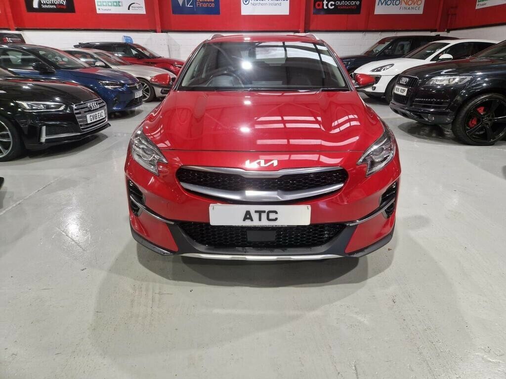 Kia Xceed Suv 1.5 T-gdi 3 2022 VA71BRX Red #2