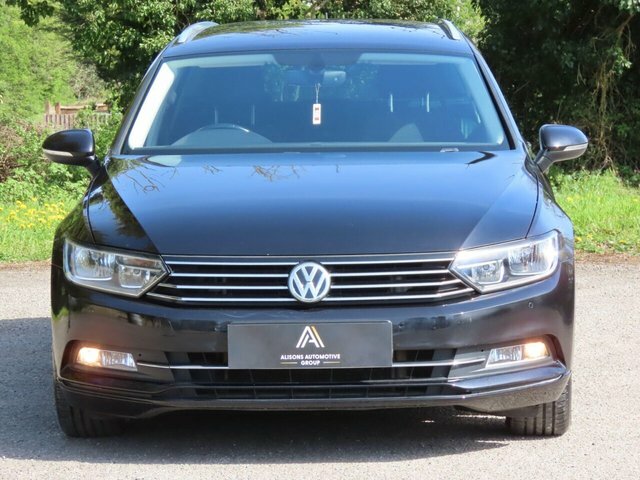 Volkswagen Passat Passat Se Business Tdi Bluemotion Technology GN67VAU Black #2
