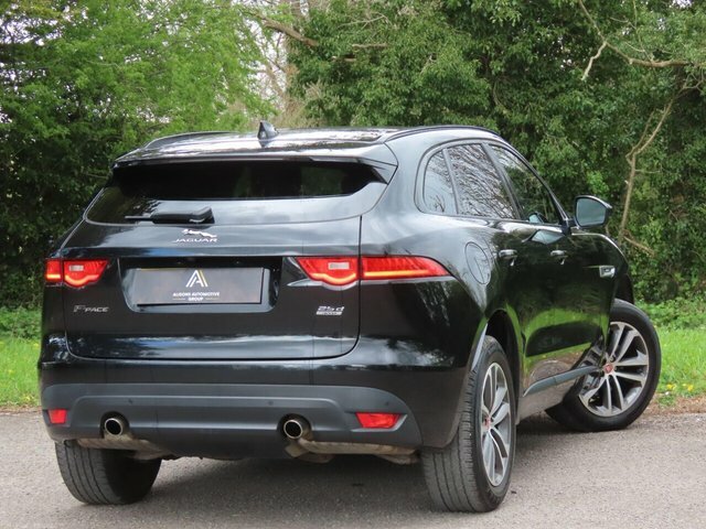Jaguar F-Pace Automatic OW67EHY Black #4