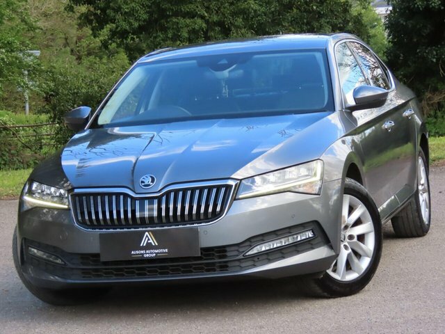 Skoda Superb Manual HF23XEU Grey #2