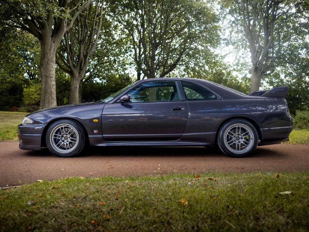 Nissan Skyline Gtr R33  #6