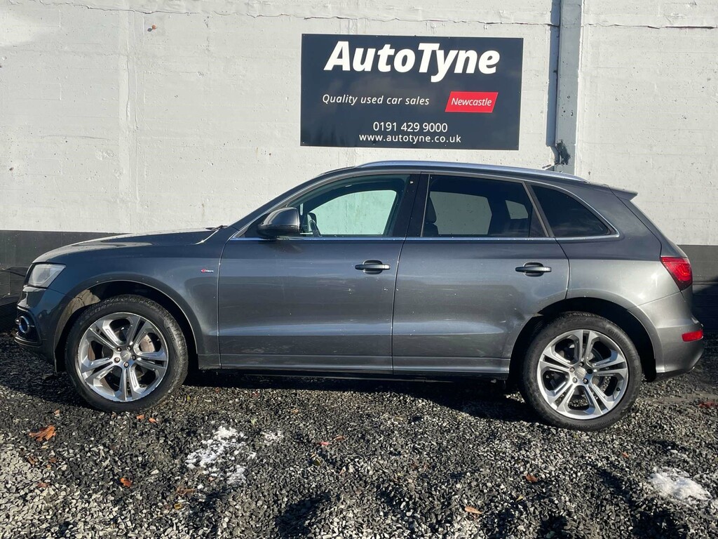 Audi Q5 S Line Tfsi Quattro 4Wd  #4