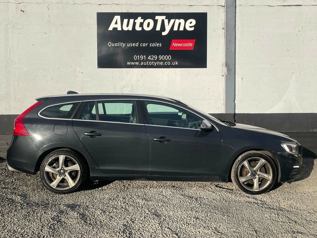 Volvo V60 R-design Luxury D2 ND14YZS #4