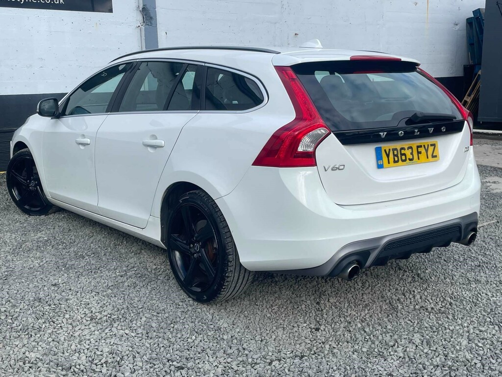 Volvo V60 R-design D3 YB63FYZ #6