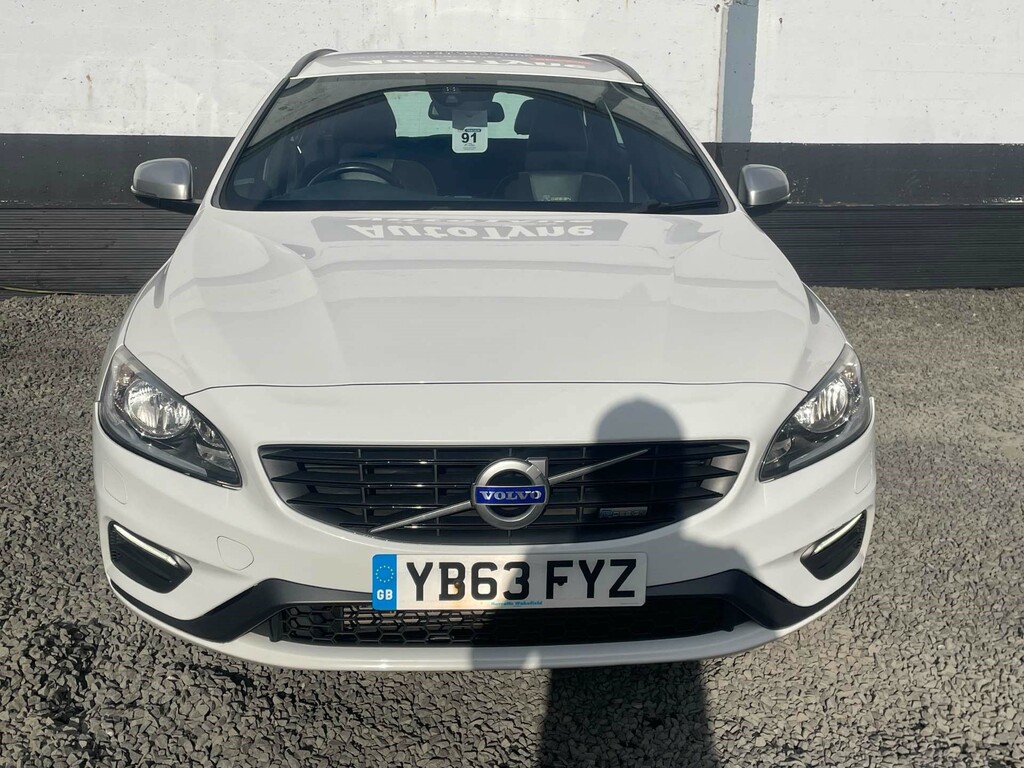 Volvo V60 R-design D3 YB63FYZ #2