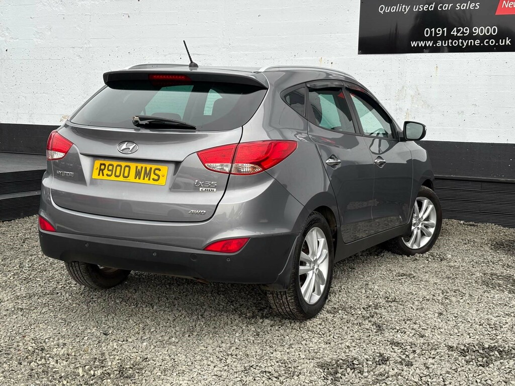 Hyundai Ix35 Premium 4Wd Crdi 4Wd YP13SKO  #4