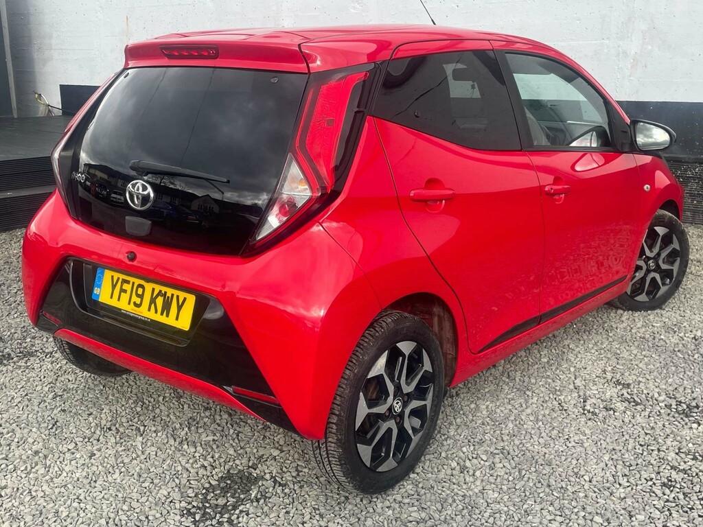 Toyota Aygo X X-trend Vvt-i YF19KWY Red #6
