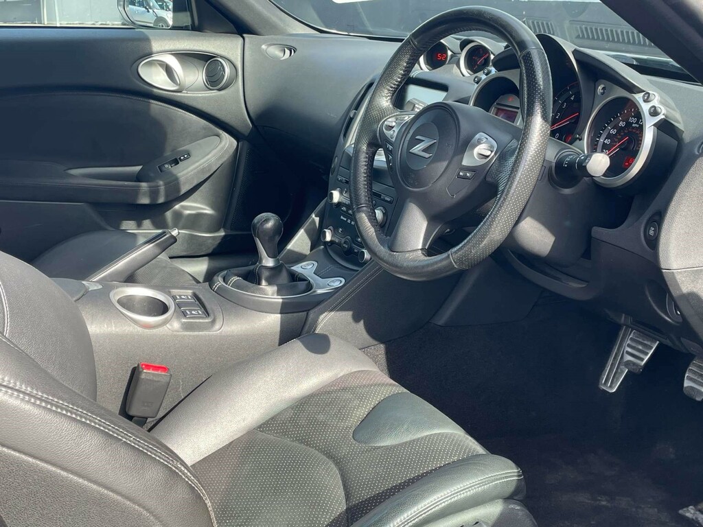 Nissan 370Z Gt Black #16