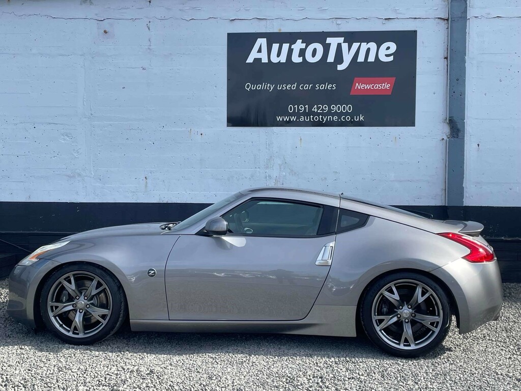 Nissan 370Z Gt Black #5