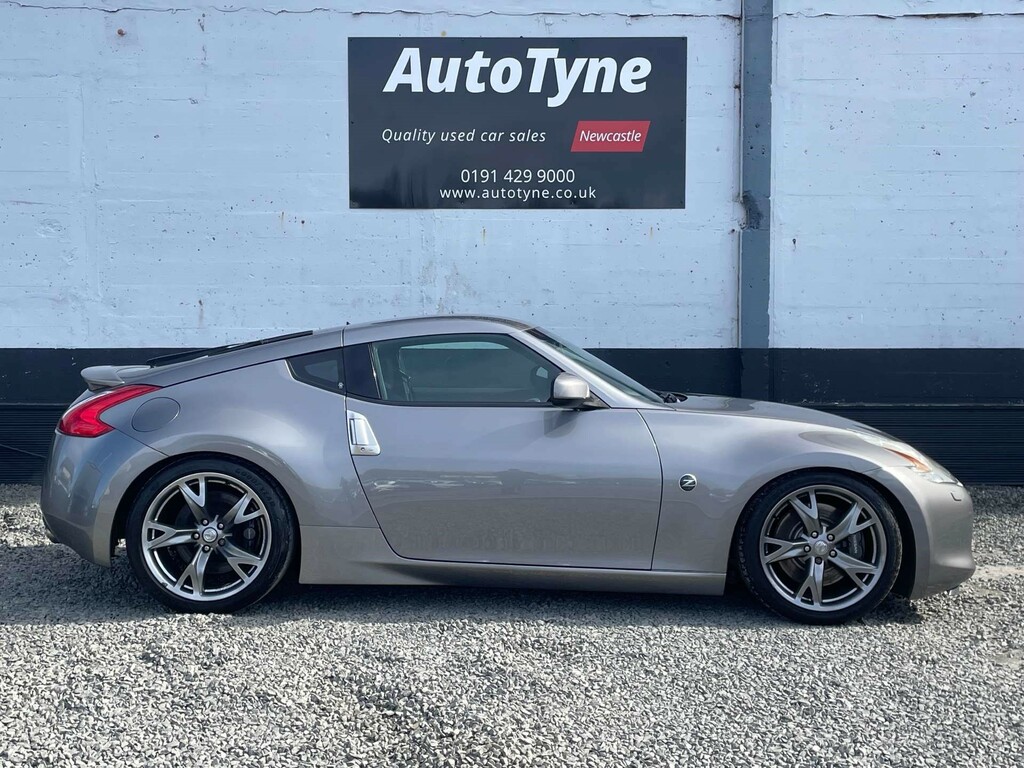 Nissan 370Z Gt Black #4