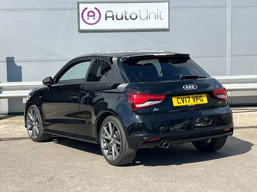 Audi A1 1.6L Black Edition CV17VFG Black #4
