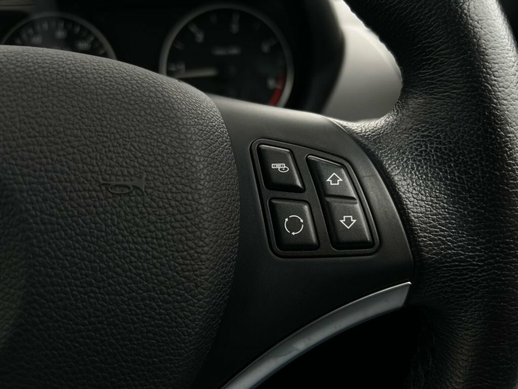 BMW 1 Series 2L Sport Blue #6