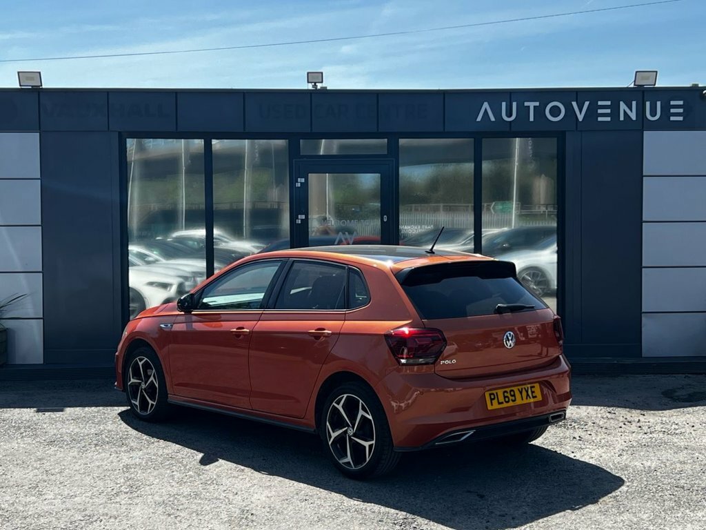 Volkswagen Polo 1L R-line PL69YXE Orange #2