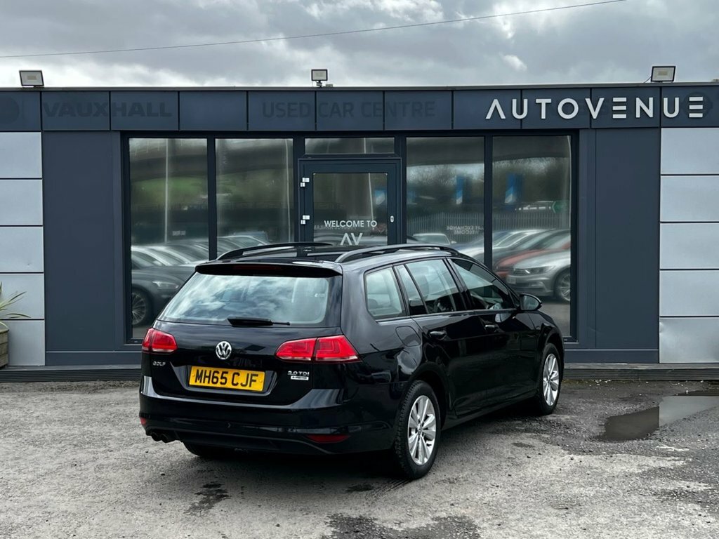 Volkswagen Golf 2L Se Black #4