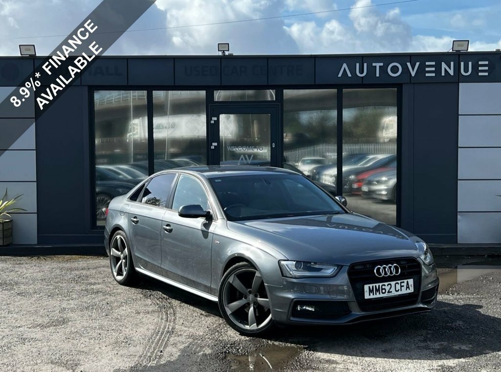 Audi A4 2L Black Edition Grey