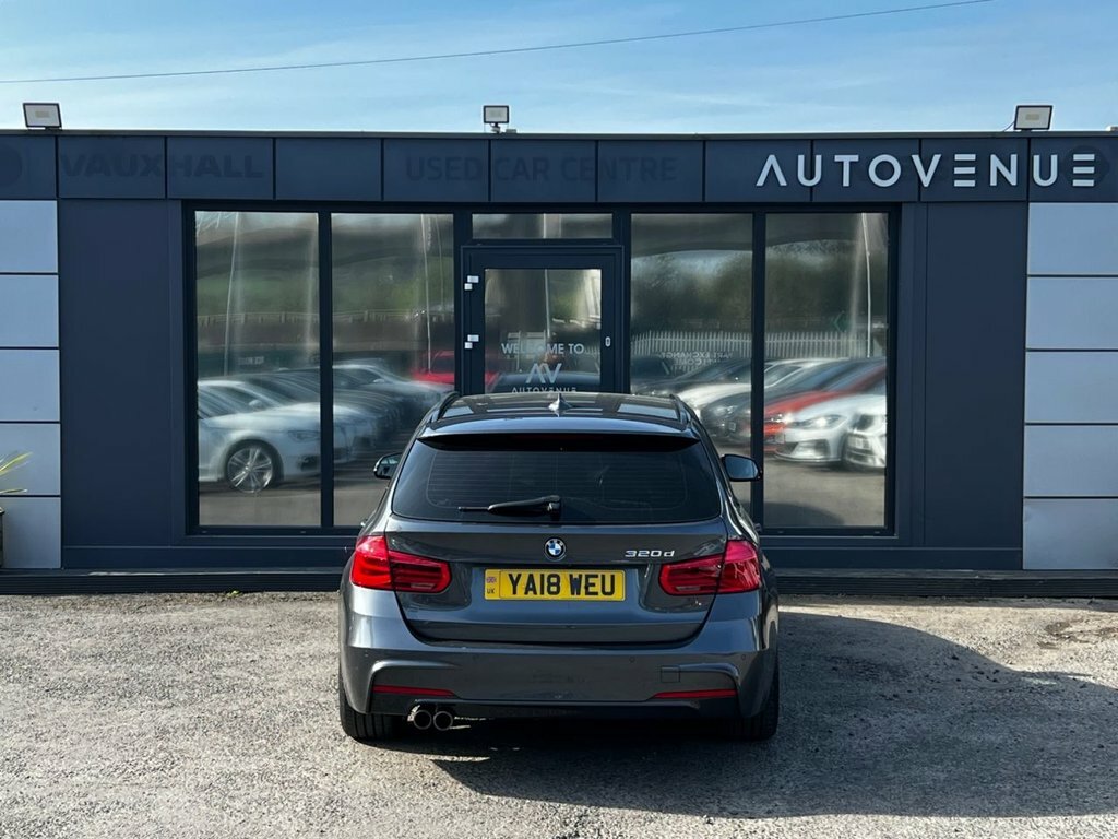 BMW 3 Series 2L M Sport YA18WEU Grey #4