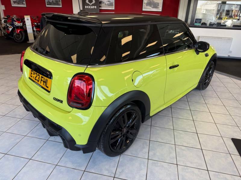 Mini Hatch 1.5 Cooper Sport - 2023 23 EY23FHL Yellow #4