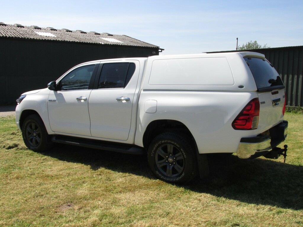 Toyota HILUX Icon 4X4 D-4d Double Cab 2.4 FE22UPV White #5