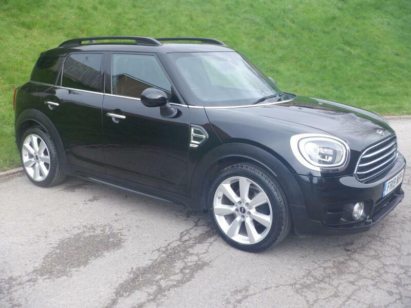 Mini Countryman 1.5 Cooper Exclusive Euro 6 Ss Black