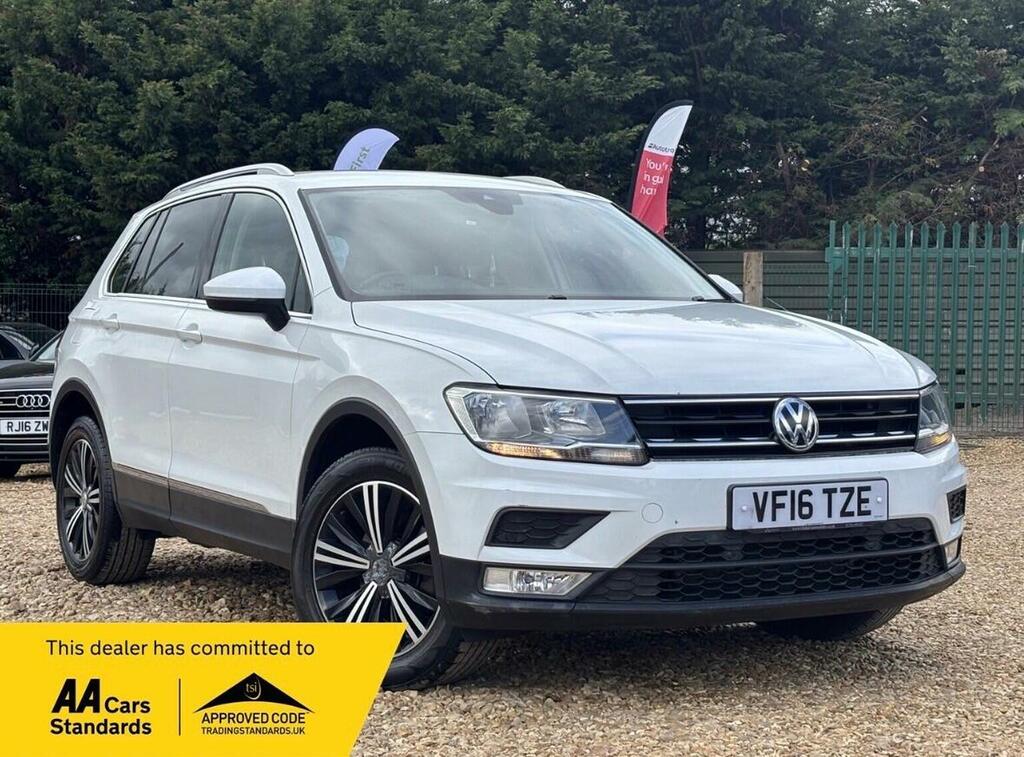 Volkswagen Tiguan 2.0 Tdi Bluemotion Tech Se Navigation Dsg 4Motion White
