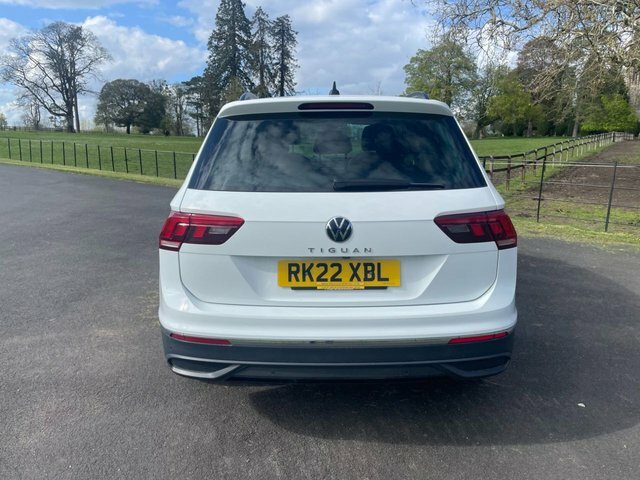 Volkswagen Tiguan 2022 1.5 Tsi Active Suv Dsg Euro 6 Ss RK22XBL White #4