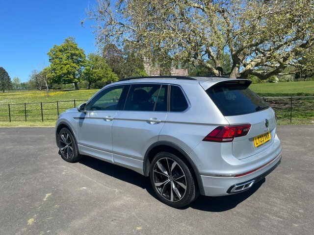 Volkswagen Tiguan 2023 1.5 Tsi R-line Suv Dsg Euro 6 Ss LT23VKR Silver #3