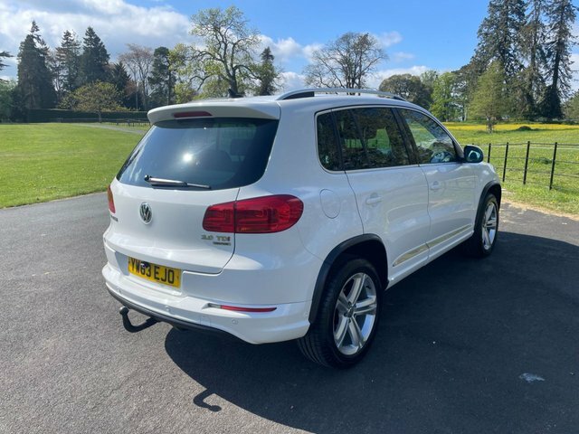 Volkswagen Tiguan 2013 2.0 Tdi Bluemotion Tech R-line Suv White #5